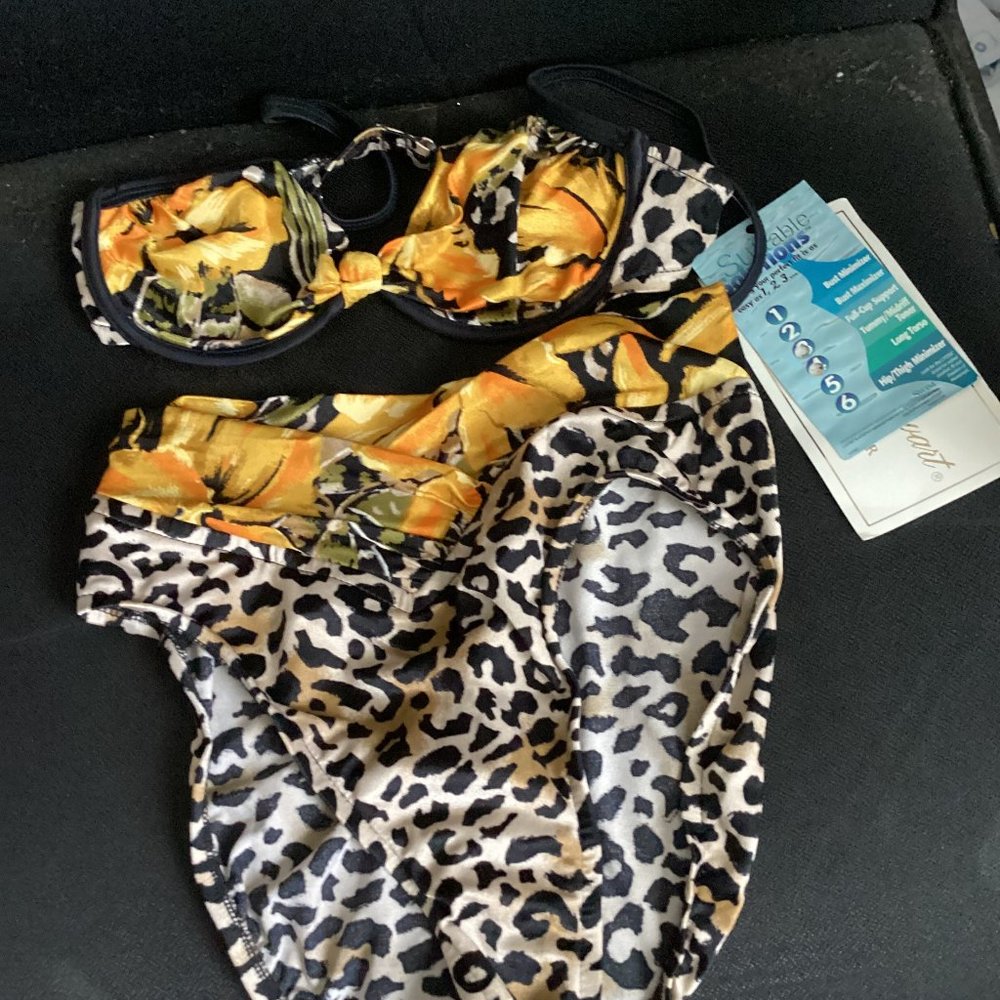 New Elizabeth Stewart Swimwear-bikini